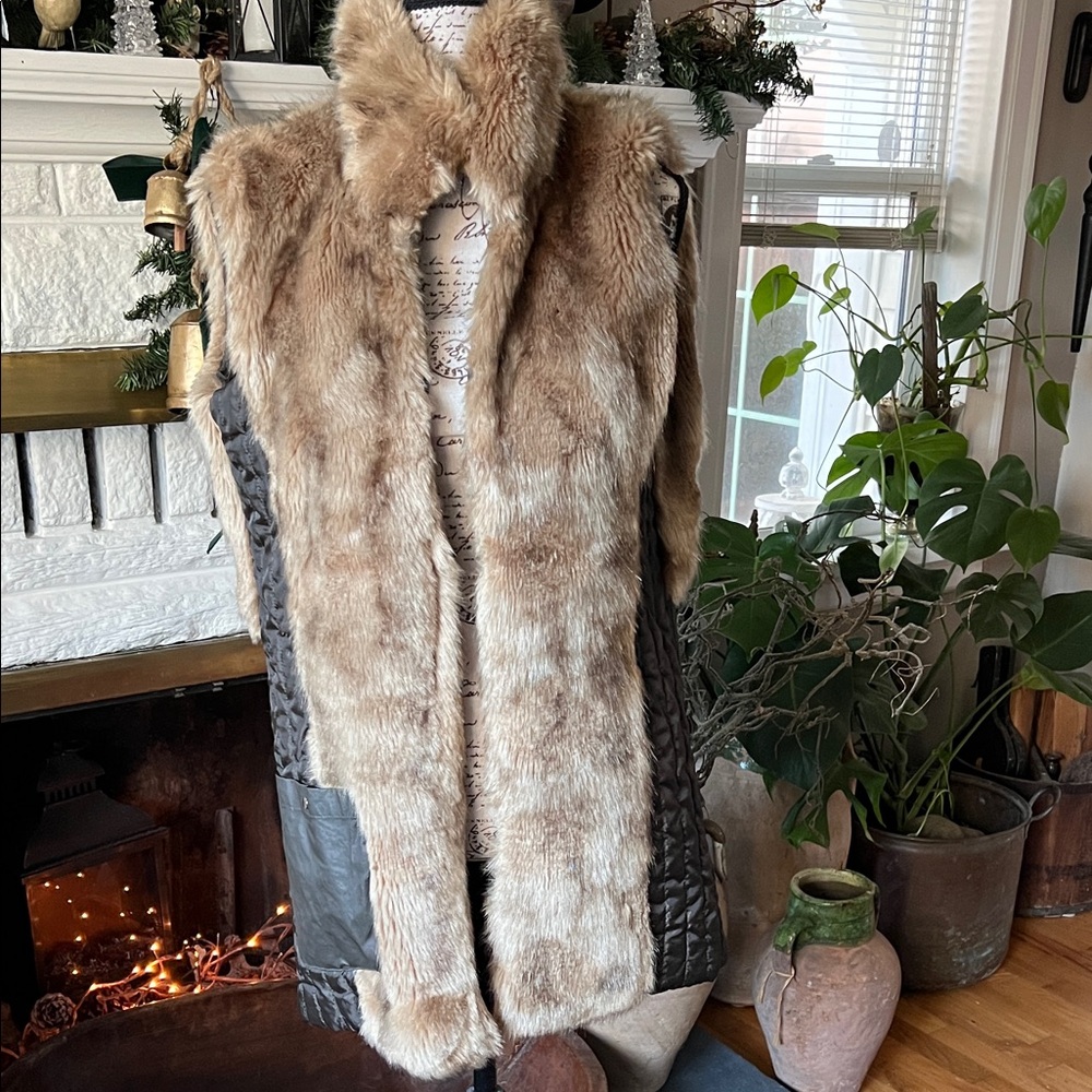 Women's Faux Fur Vest - Brown and Black